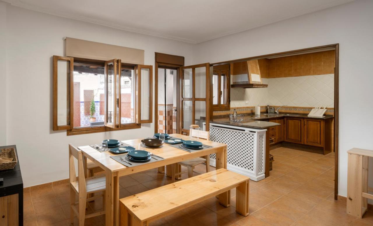 Oteses11 Apartment Баеза Екстериор снимка
